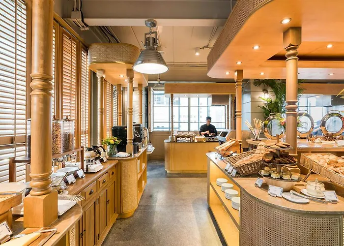 Hotel Akara 5*